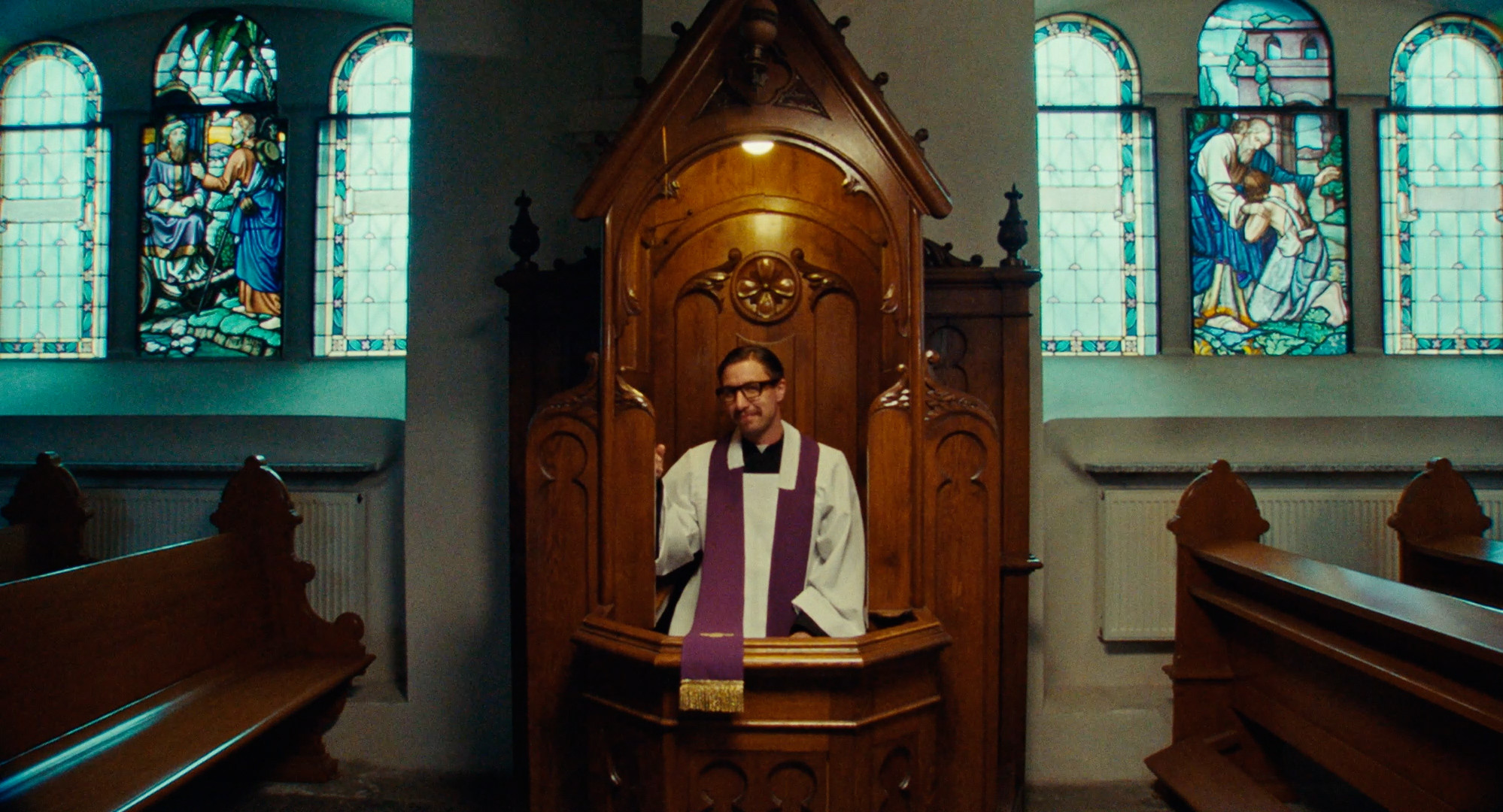 Dobry Chłopak, 2023, directed by: Mikołaj Piszczan, written by: Mikołaj Piszczan, cinematography by: Stefan Żółtowski, countries: Polska, Produkcja: Państwowa Wyższa Szkoła Filmowa, Telewizyjna i Teatralna im. Leona Schillera w Łodzi