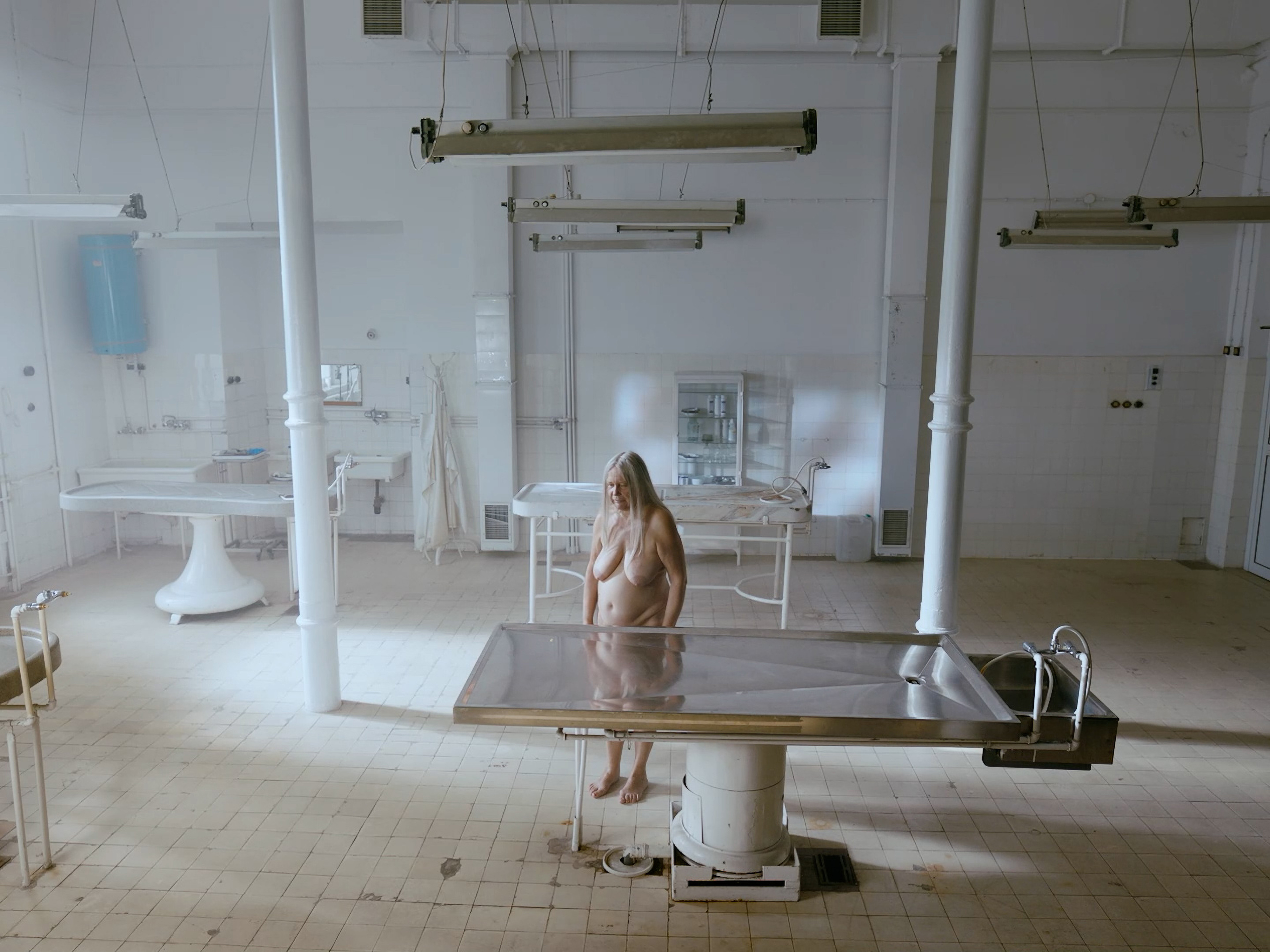 Mleko, 2024, directed by: Katarzyna Gondek, written by: Katarzyna Gondek, Katarzyna Szczerba, cinematography by: Małgorzata Szyłak, countries: Polska, Produkcja: Fundacja Filmowa Lumisenta, W koprodukcji z: The Pack Studio, sound.person, dobosz.studio, Palmyra Films, Nagrody & Wyróżnienia: goEast Konkurs Krótkometrażowych Filmów 2025